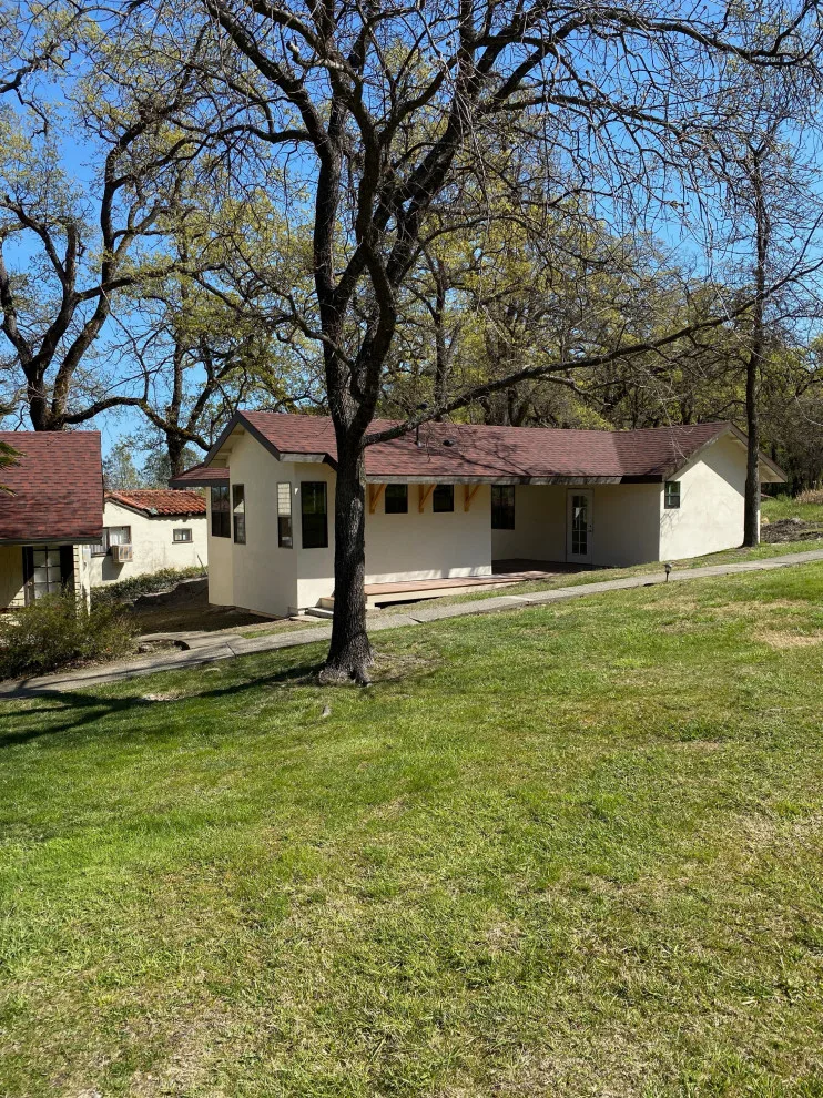 Duplex for Retreat Center Accommodation by Haley Whiteside Design - Photo 6