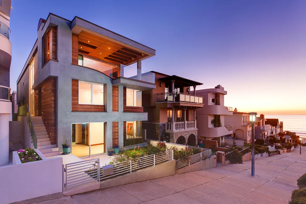 Residence at Manhattan Beach by Lapis Design Partners - Photo 8