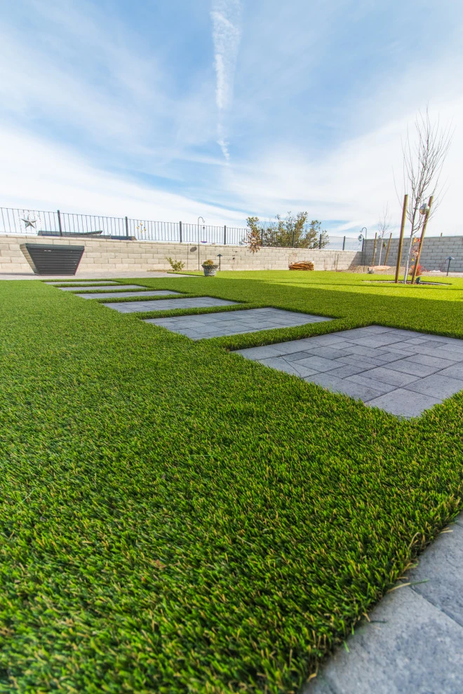 Yavapai Landscaping - Photo 13