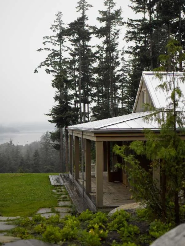 Decatur Island Residence by Garret Cord Werner Architects & Interior Designers - Photo 3