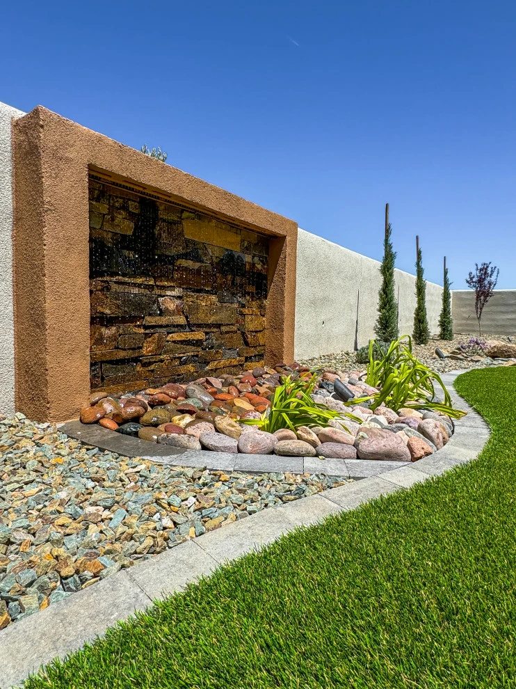 Hampton Residence by Yavapai Landscaping - Photo 6