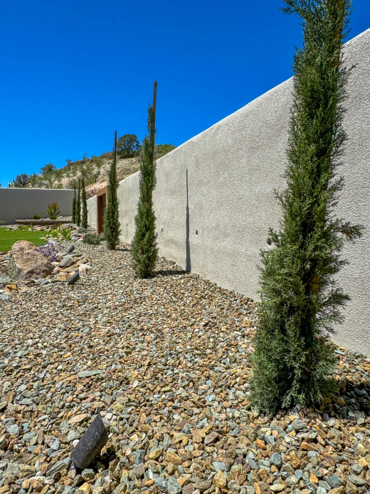 Hampton Residence by Yavapai Landscaping - Photo 16