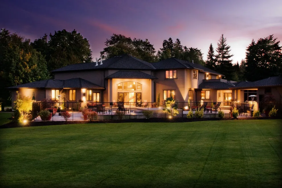 Golf Community Residence by Coyote Design Architecture + Planning PLLC - Photo 15
