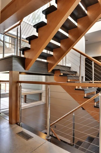 Contemporary Home with a Nautical Aesthetic by David D. Quillin Architecture - Photo 4