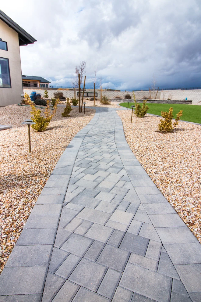 Ray Residence by Yavapai Landscaping - Photo 4