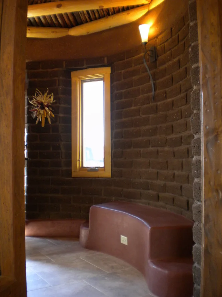 Hogan Foyer by EDGE, Inc. - Photo 2