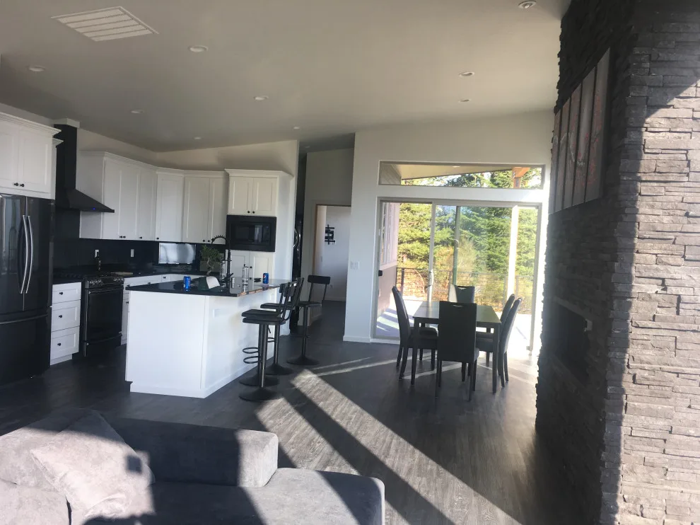 McLaughlin Design & Construction LLC - Photo 11