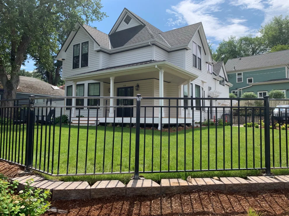 McLaughlin Design & Construction LLC - Photo 12