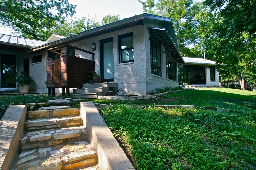 Lakeshore Escape by Barley|Pfeiffer Architecture - Photo 16