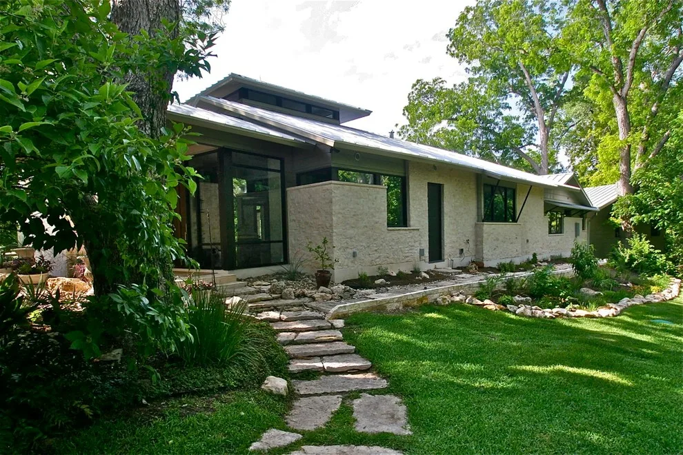 Lakeshore Escape by Barley|Pfeiffer Architecture - Photo 3