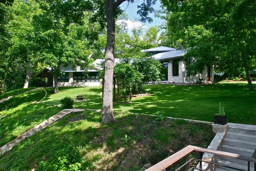 Lakeshore Escape by Barley|Pfeiffer Architecture - Photo 27