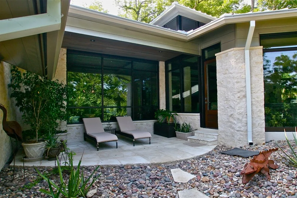 Lakeshore Escape by Barley|Pfeiffer Architecture - Photo 10