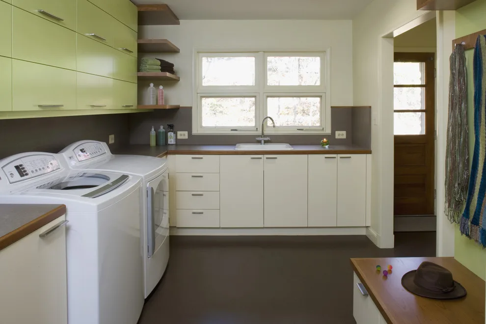 mid-century modern revival by Brennan + Company Architects - Photo 6