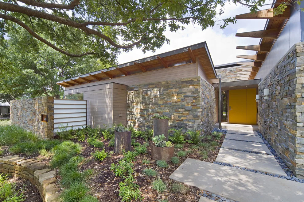 Middleton Home by Domiteaux Garza Architecture - Photo 6