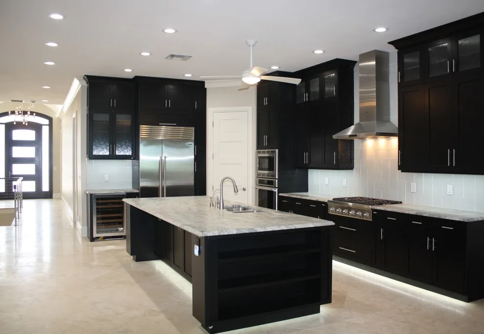 Contemporary Shoreline by Shorelines Design Group - Photo 8