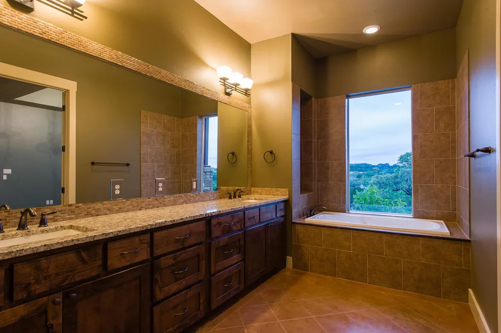 Contemporary Farmhouse - Agave Custom Homes by Barron Custom Design, LLC - Photo 24