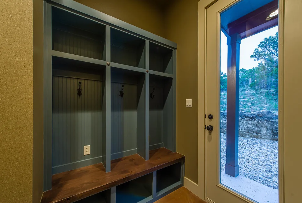 Contemporary Farmhouse - Agave Custom Homes by Barron Custom Design, LLC - Photo 26