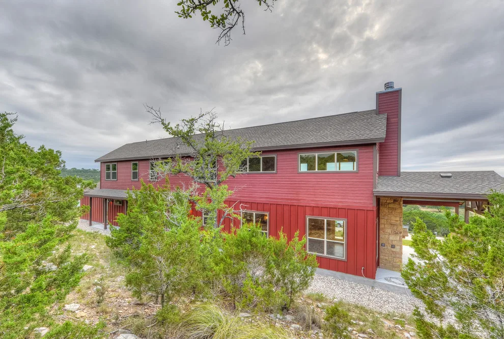 Contemporary Farmhouse - Agave Custom Homes by Barron Custom Design, LLC - Photo 17