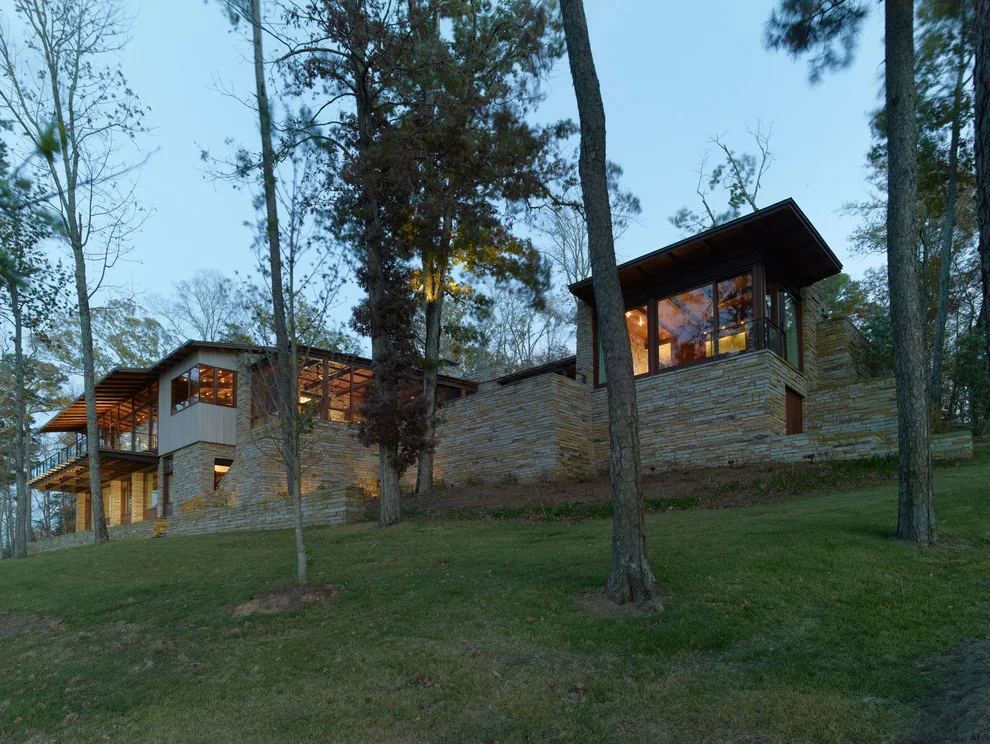 Contemporary Lakeside Home - Pickwick Lake, TN by John Harrison Jones, AIA Architect - Photo 6