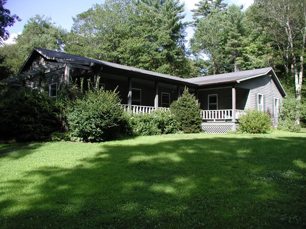 Contemporary New England by Littlewolf Architecture - Photo 11