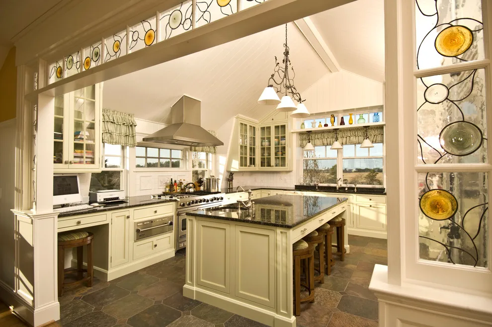 Bespoke Island Residence - Martha's Vineyard by Kemper Associates Architects, LLC - Photo 2