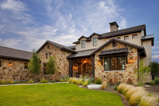 Heritage Hill Country Home by Vanguard Studio Inc. - Photo 2
