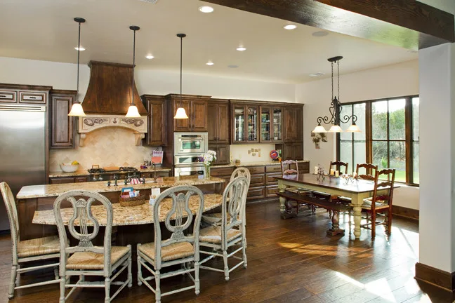 Heritage Hill Country Home by Vanguard Studio Inc. - Photo 7