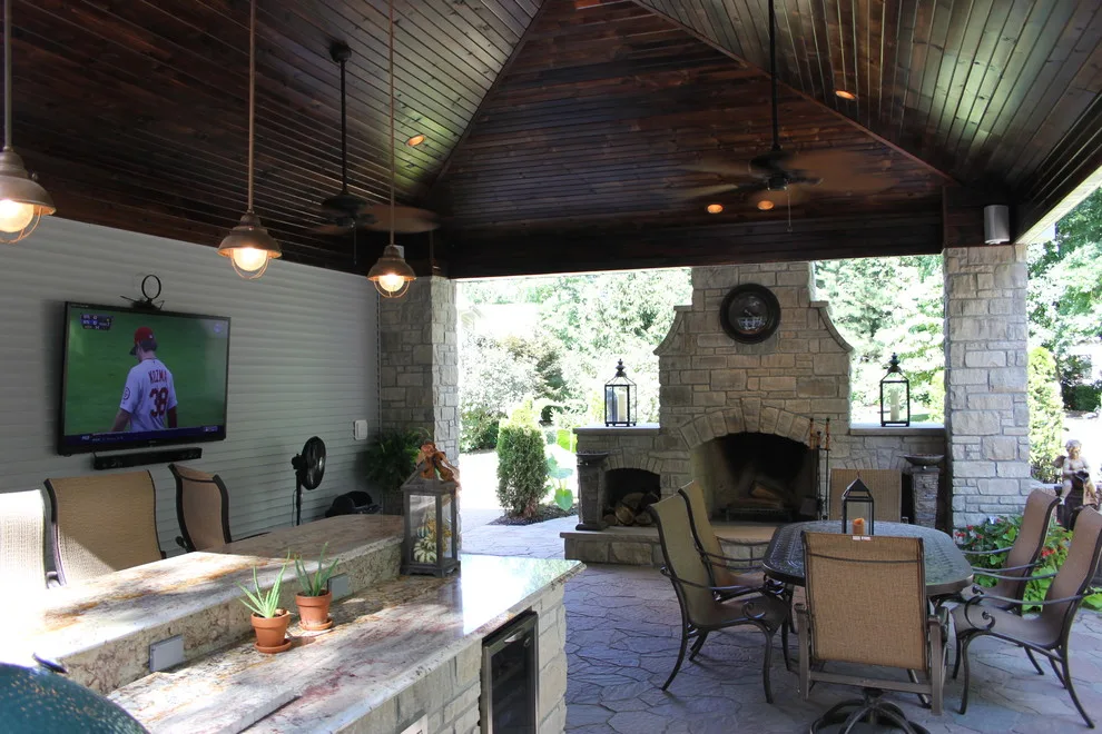 Lake St. Louis Outdoor Space by Curtiss W. Byrne Architect, LLC - Photo 3