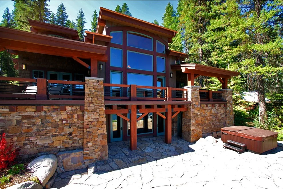 Payette Lake Residence by J Truex Architecture - Photo 4