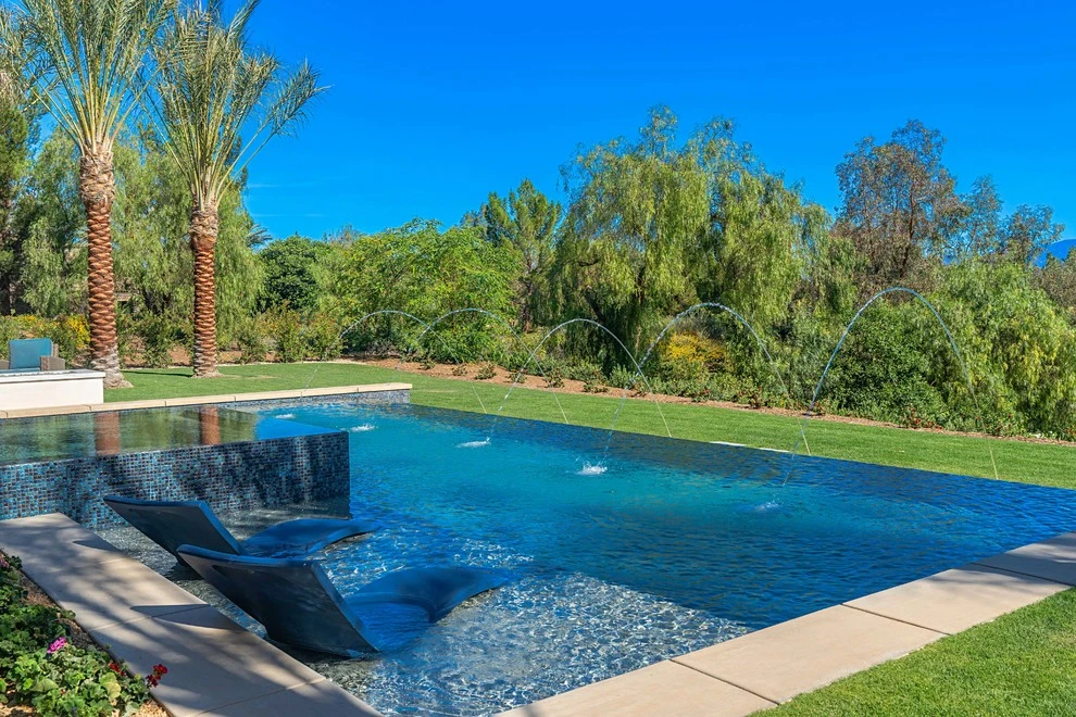 The Madison Club by Teserra Outdoors - Photo 15