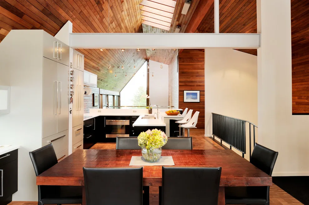 Mid-Century Queen Anne by Sticklab - Photo 3