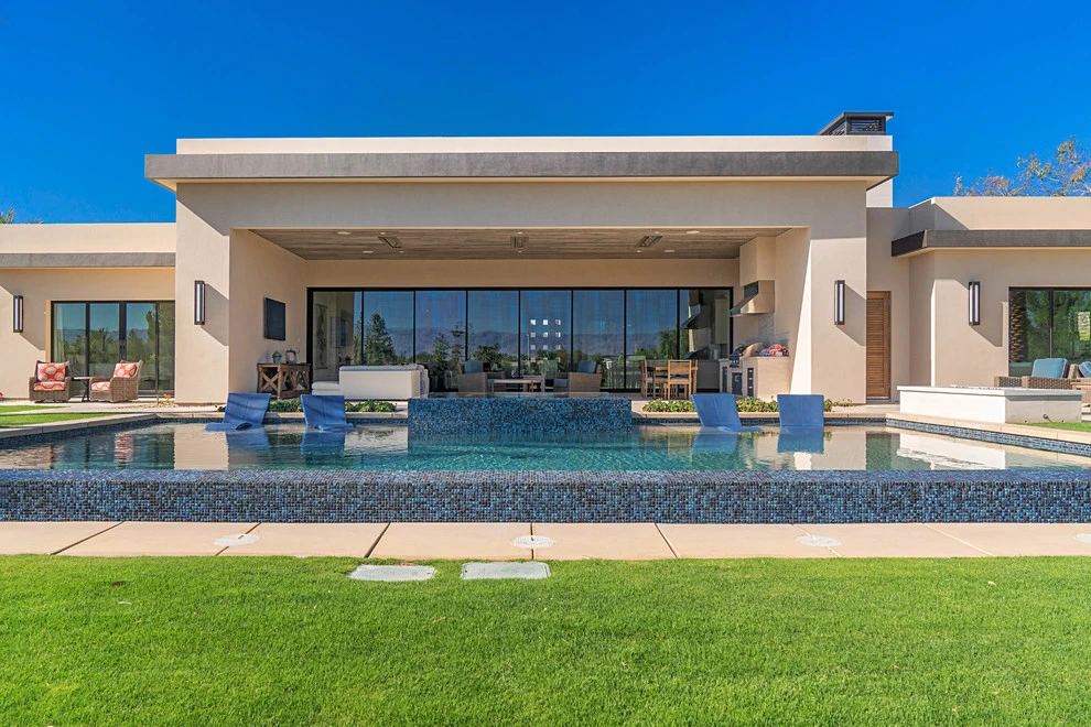 The Madison Club by Teserra Outdoors - Photo 5