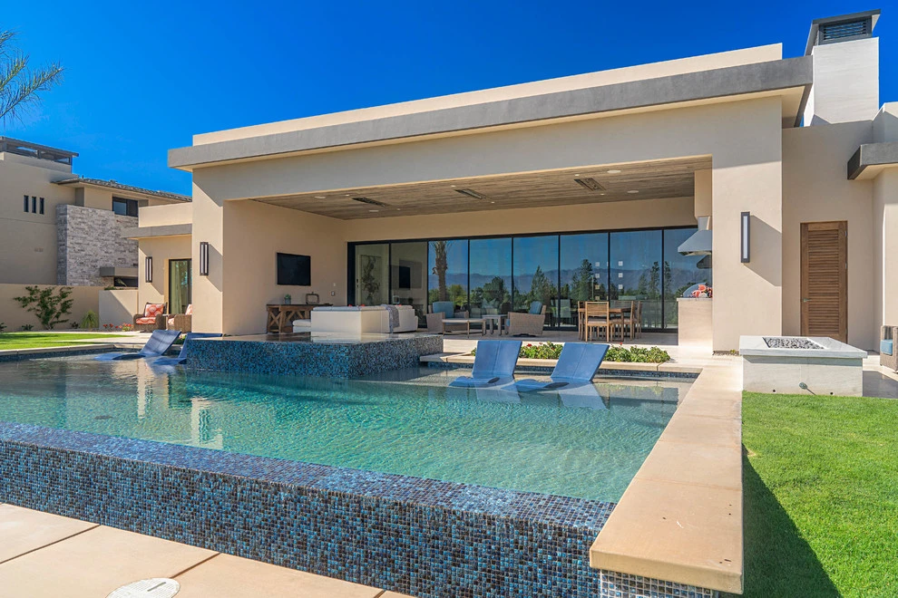The Madison Club by Teserra Outdoors - Photo 12