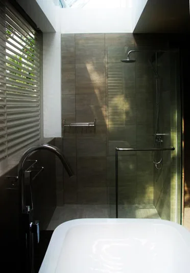 Queens Road Home, Singapore by Juicekitchen Design Workshop - Photo 8