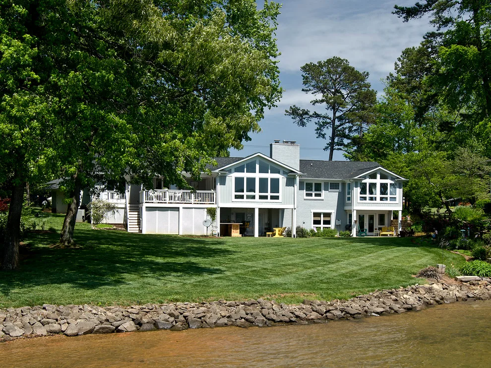 Lake Norman Cottage Revamp by Pippin Home Designs, Inc - Photo 6