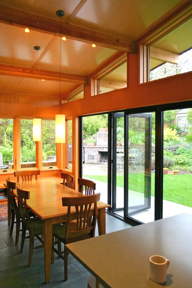 Phinney Ridge Expansion in Seattle by Tom Kuniholm Architects - Photo 2