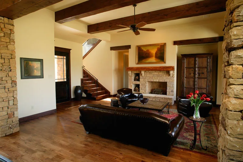 Spanish Oaks Parcel B3 by Vanguard Studio Inc. - Photo 4