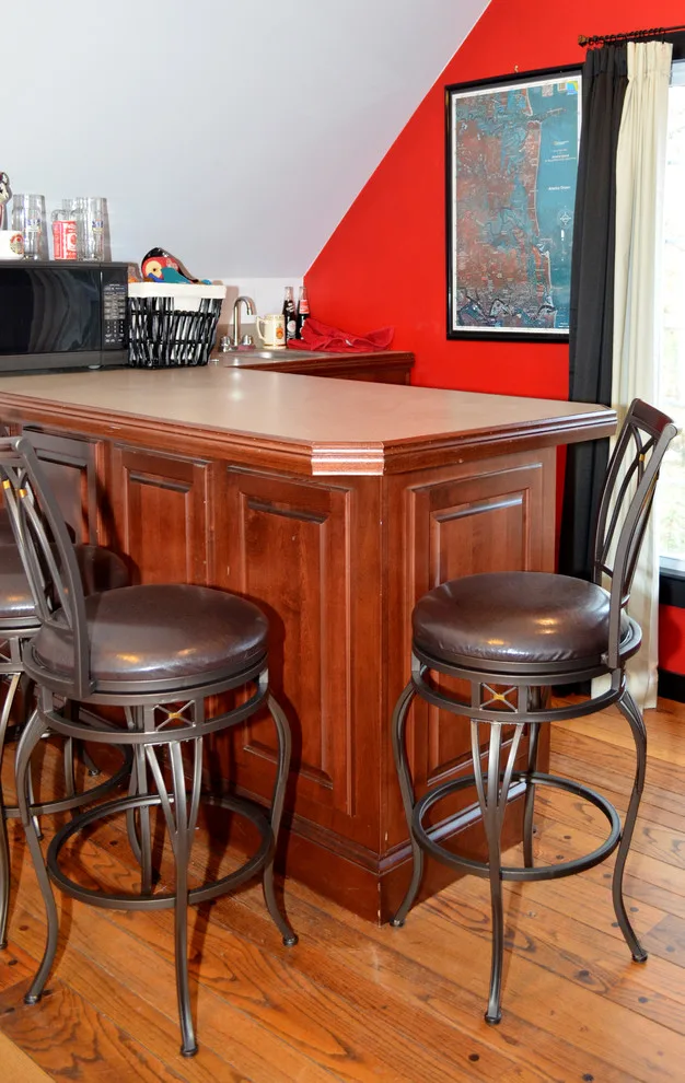 Man Cave Studio Aesthetic by Kustom Home Design - Photo 6