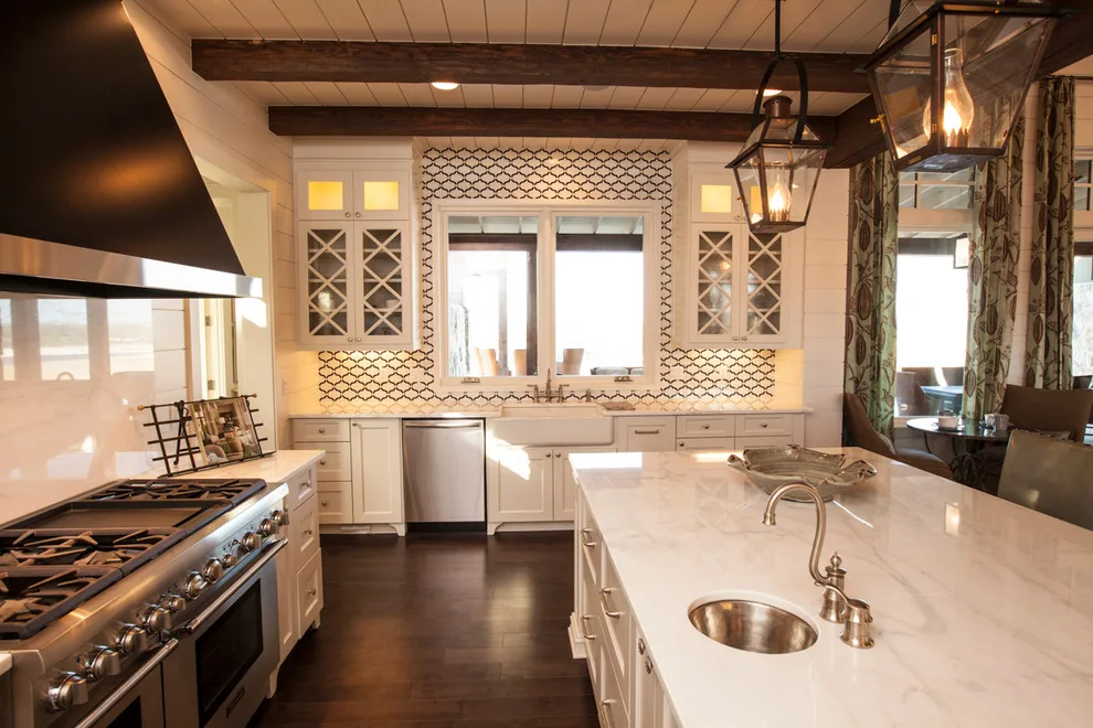 Southern Texas Lifestyle Exhibit Home by Geschke Group Architecture - Photo 9