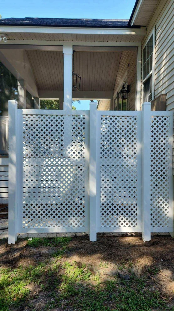 Outdoor shower by Charleston Creative Outdoor Solutions - Photo 2