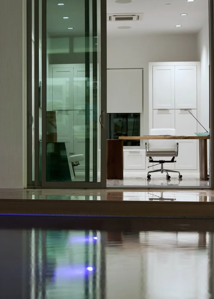 The Modern American Dwelling by Phil Kean Design Group - Photo 2