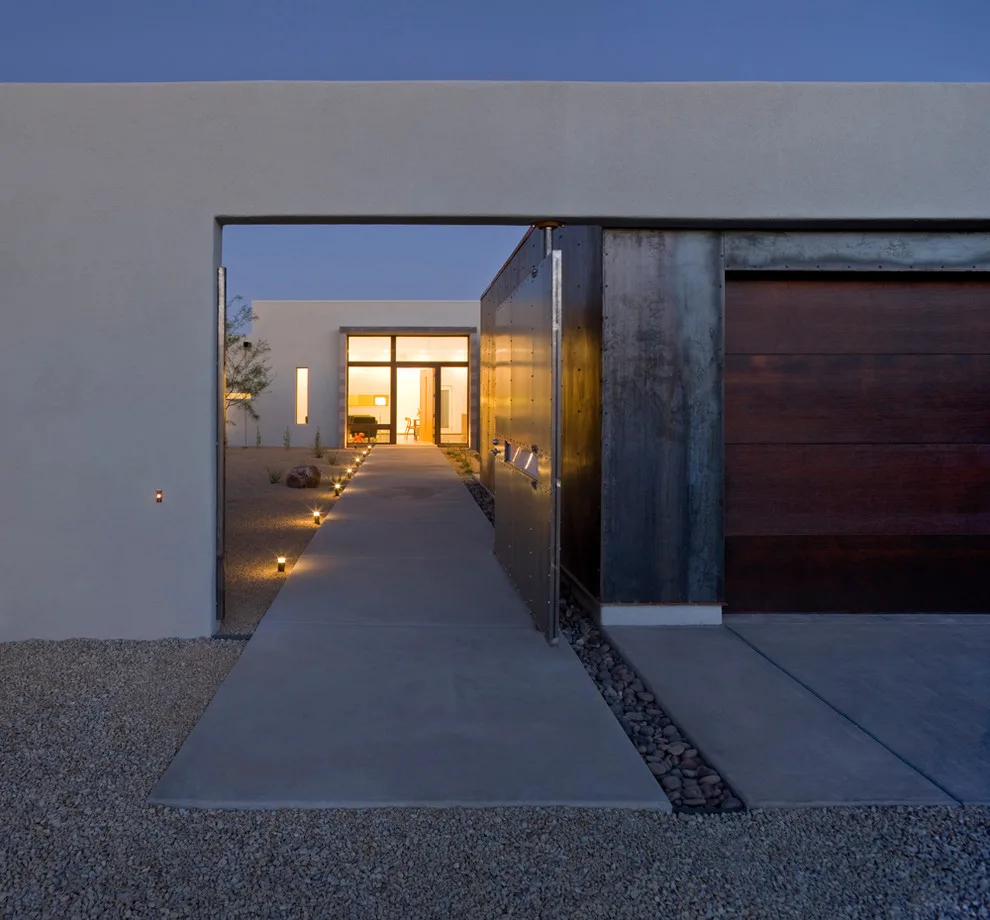 The Six Enclosed Courtyard Homes by Ibarra Rosano Design Architects - Photo 15