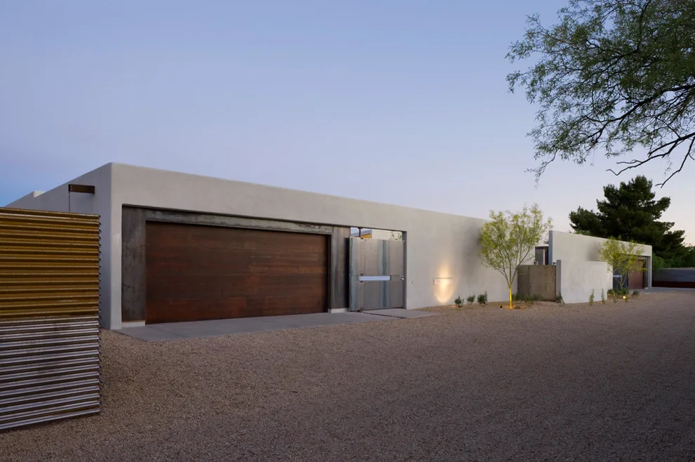 The Six Enclosed Courtyard Homes by Ibarra Rosano Design Architects - Photo 17