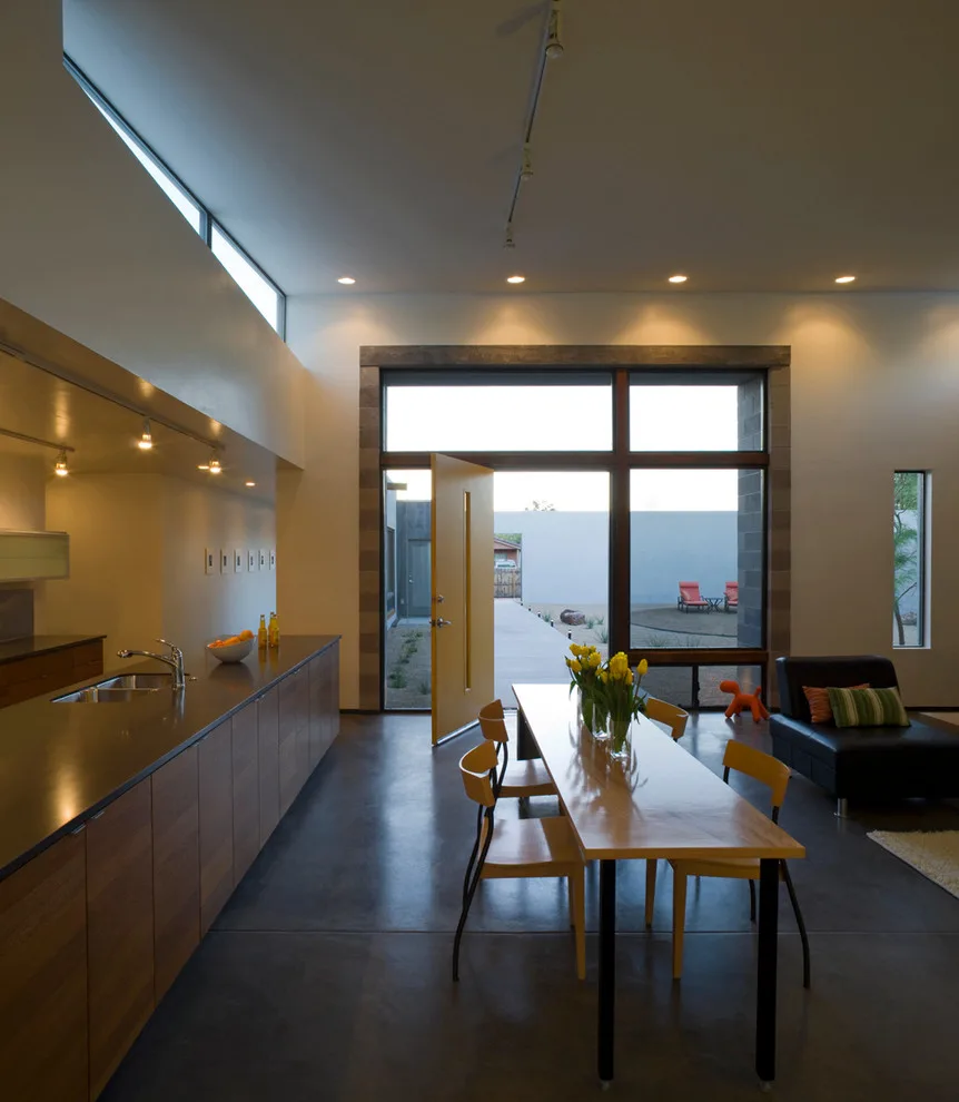 The Six Enclosed Courtyard Homes by Ibarra Rosano Design Architects - Photo 14