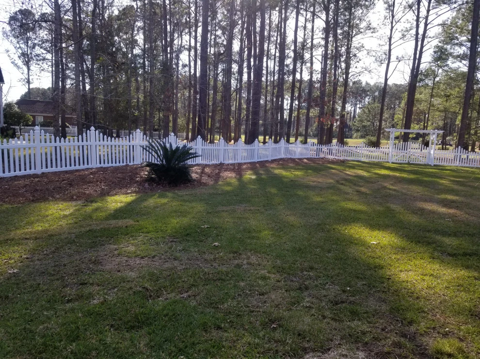 Vinyl Fence by Charleston Creative Outdoor Solutions - Photo 4