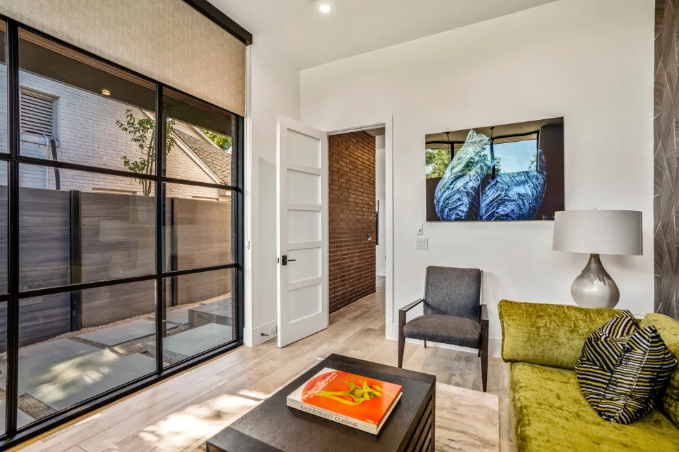 Upper Kirby Contemporary Soft Home by Design DCA - Photo 4