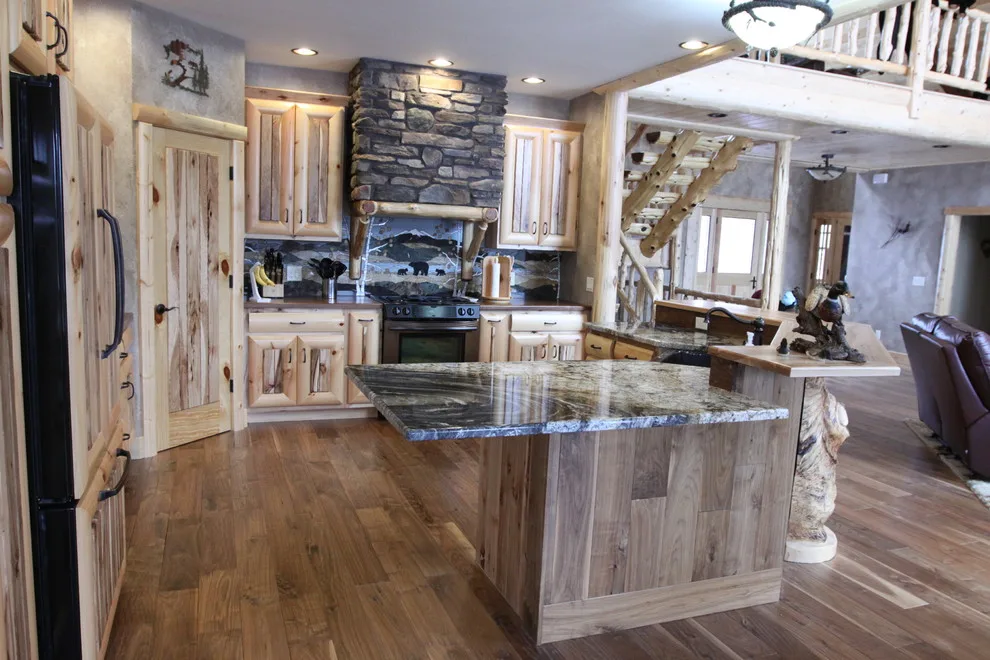 Cozy Elegant Rustic Residence - Designer Jim Patrick by Jim Patrick / Building Materials Inc - Photo 10