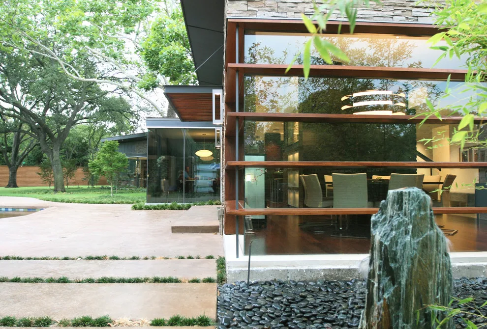Watson Circle Home by Domiteaux Garza Architecture - Photo 2