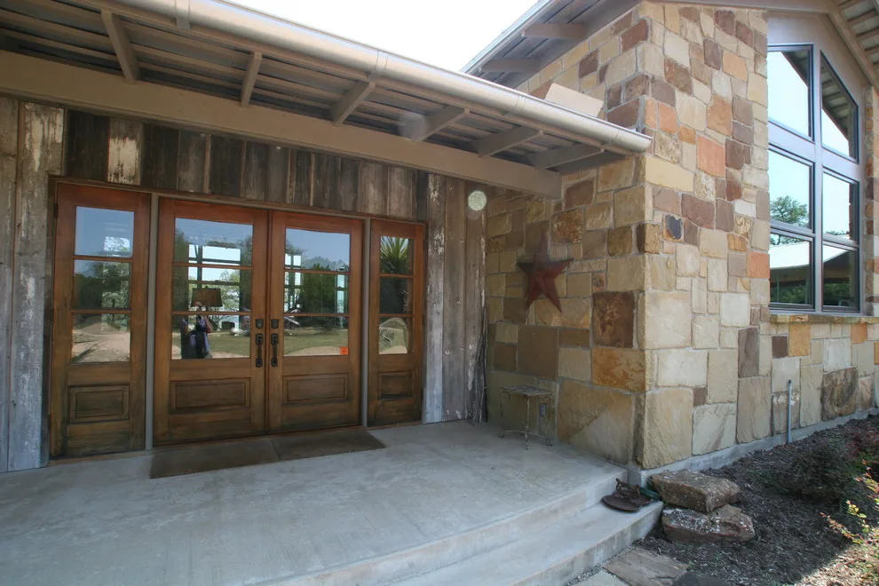 Aged Lakeside Cottage by Barley|Pfeiffer Architecture - Photo 12