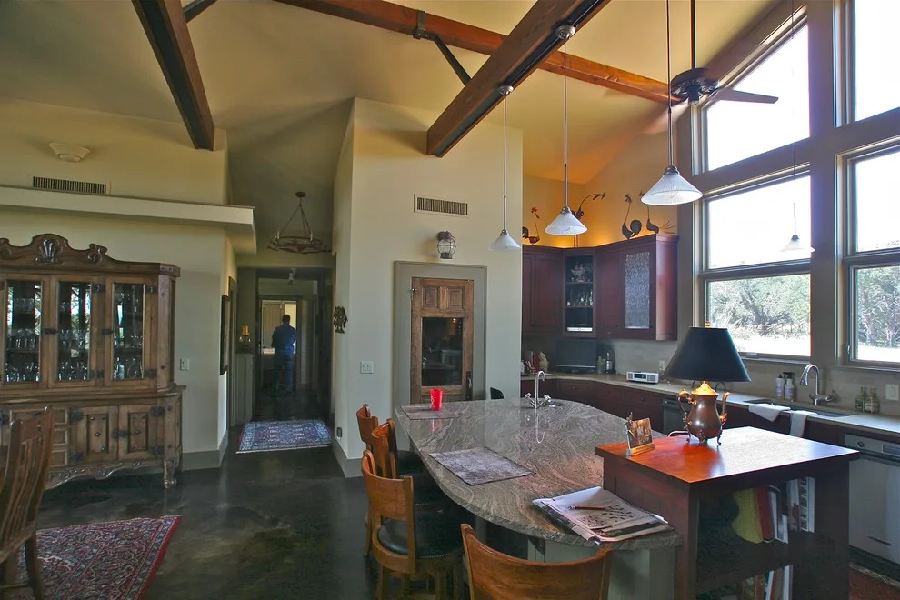 Aged Lakeside Cottage by Barley|Pfeiffer Architecture - Photo 10